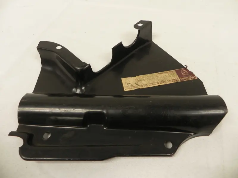 (Nos) 914-4 Left Engine Tin Air Guide Plate - 1970-73 2