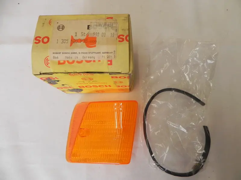 (Nos) 928 Bosch Right Turn Signal Lens - 1978-82 1