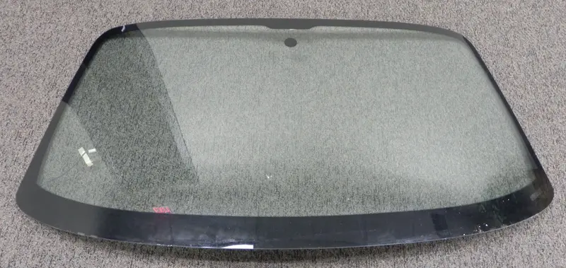 (Nos) Boxster Sekurit Windshield Tinted 1997-02 1