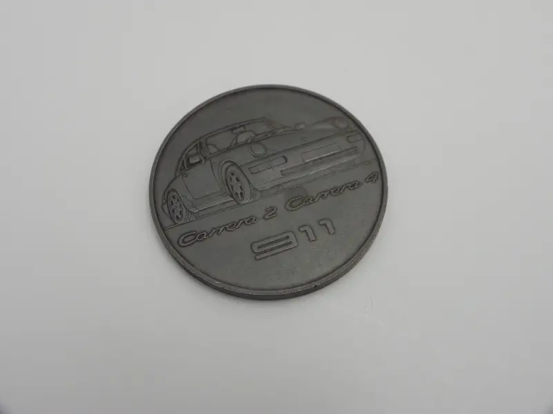 (Nos) Vintage Calendar Coin 'Carrera 2 Carrera 4 911' 1
