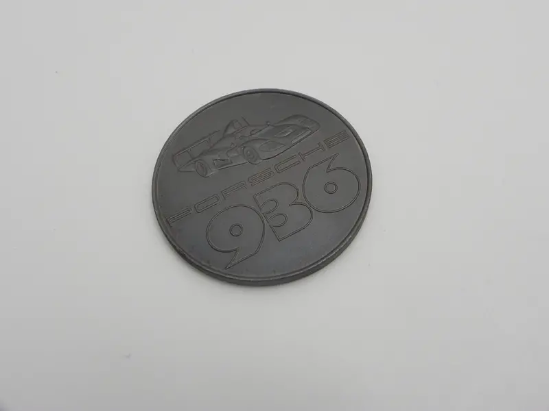 (Nos) Vintage Calendar Coin 'Porsche 936' 1
