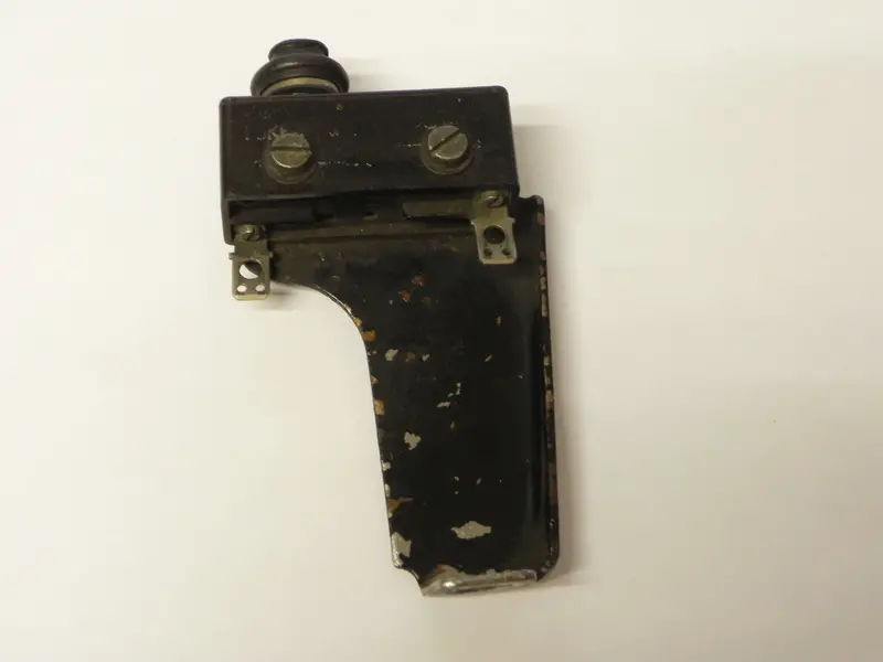 (Original) 911 Mfi Micro Switch With Bracket- 1965-73 1