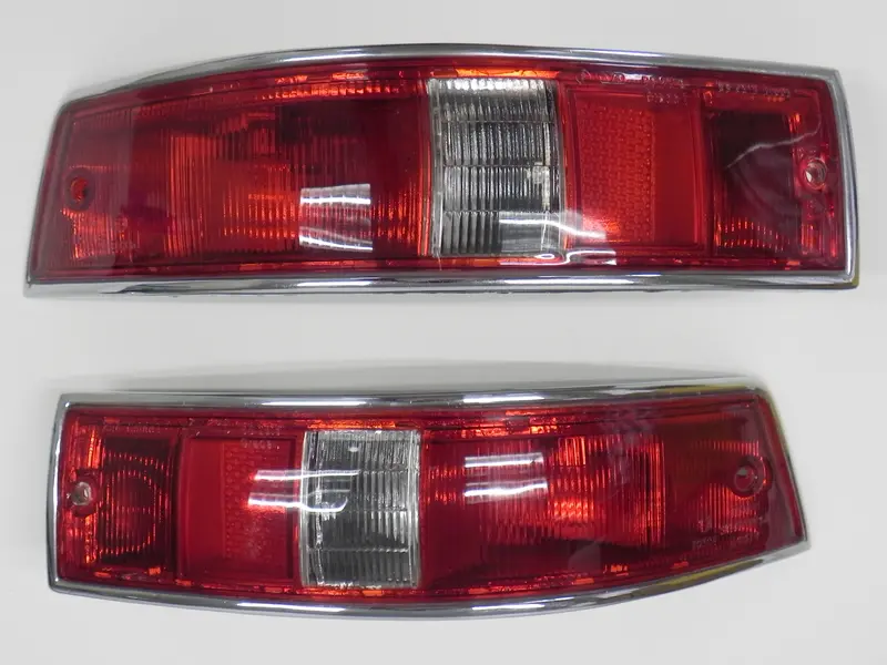 (Original) 911 Or 912 Usa Taillight Lens Assembly Pair - 1965-68 1