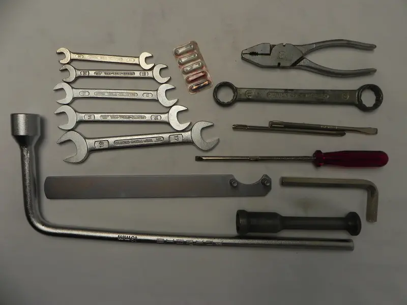 (Original) 911 Tool Kit Black Basket Weave With Tie String - 1973-74 2