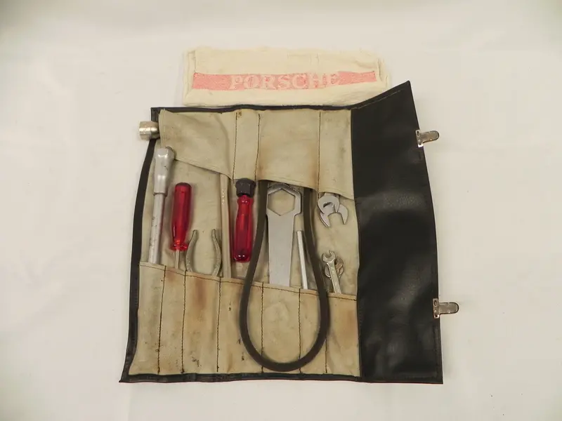 (Original) 912 Tool Kit - 1965-69 1