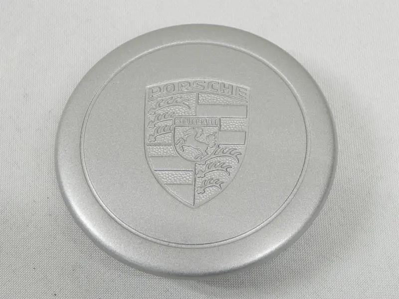 (Scuffed) 911/912/914 3-Prong Silver Center Cap - Fuchs Wheel - 1967-77 1