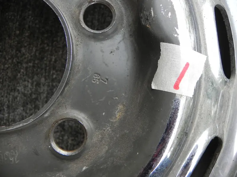 (Used) 356/911/912 4, 1/2 J X 15 Steel Disc Brake Wheels 2