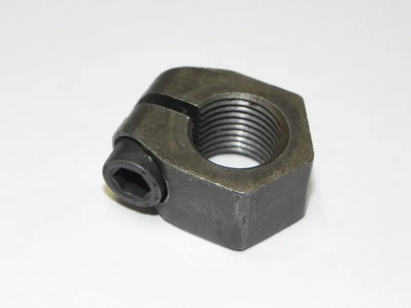 (Used) 356/911/914-6 Wheel Bearing Clamping Nut - 1950-76 1