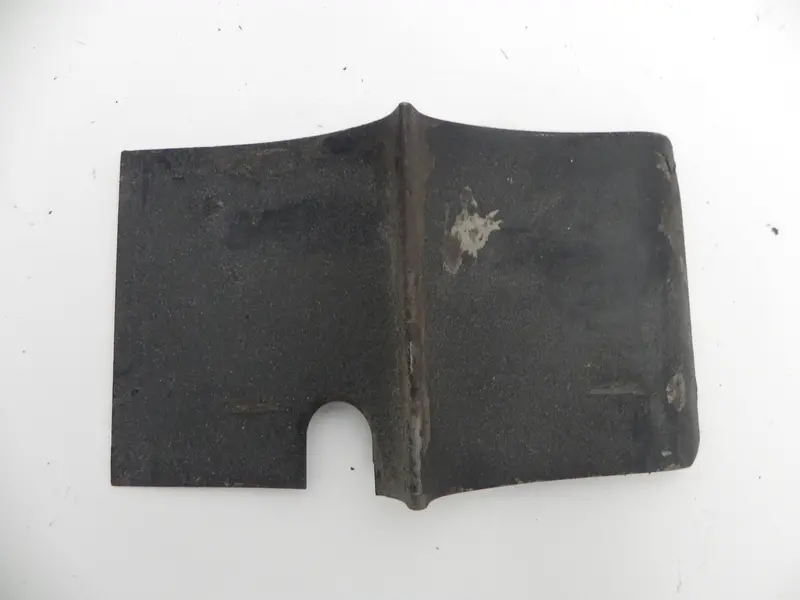 (Used) 356/912 Air Deflector Baffle Plate - 1955-69 1