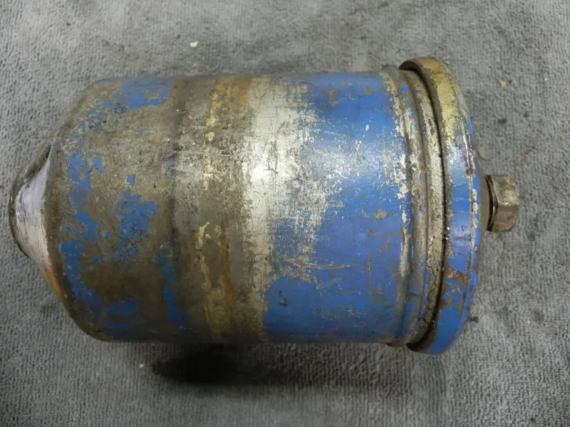 (Used) 356/912 Oil Filter Canister - 1950-69 1