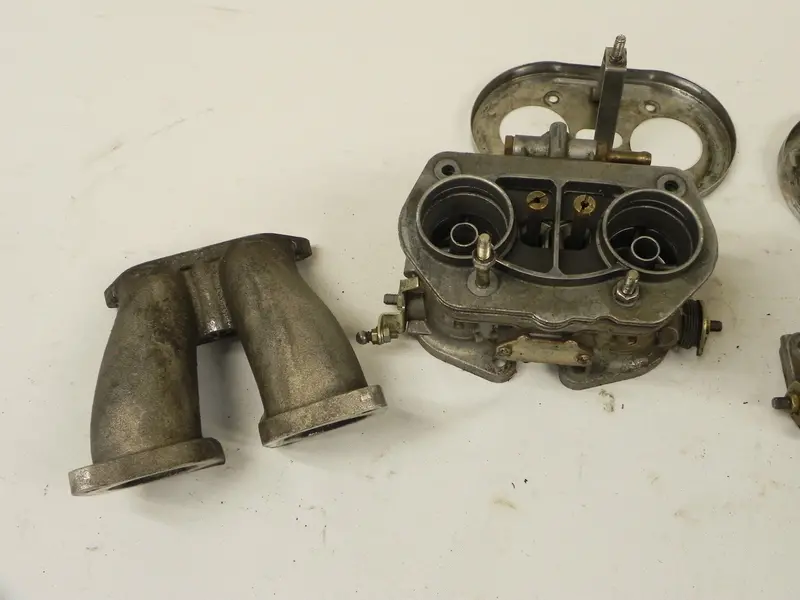 (Used) 356/912 Pair Of Original Weber 40 Idf Carburetors 2