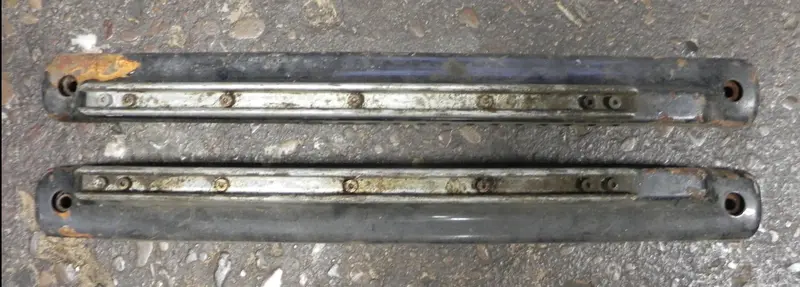 (Used) 356 Bt6-C Seat Rail Support 4Pc. Set - 1962-65 1