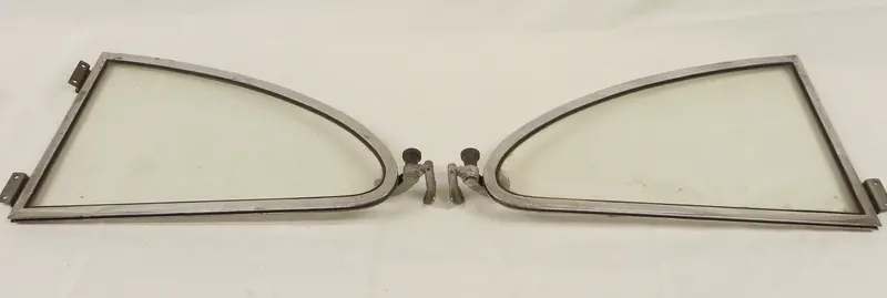 (Used) 356 Durvit B Rear Quarter Window (Pair) - 1950-65 1