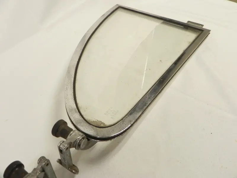 (Used) 356 Durvit B Rear Quarter Window (Pair) - 1950-65 2