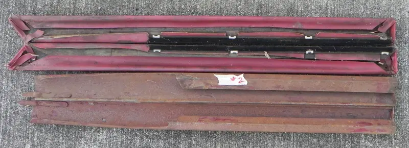 (Used) 356 Interior Trim Rails 2