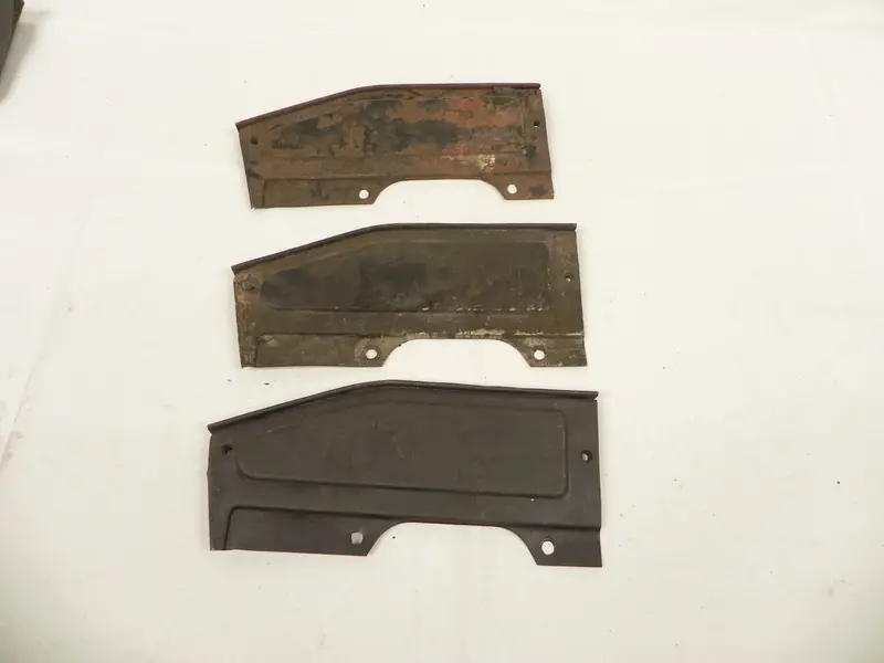 (Used) 356 Right Side Lateral Cover Plate - 1950-65 2