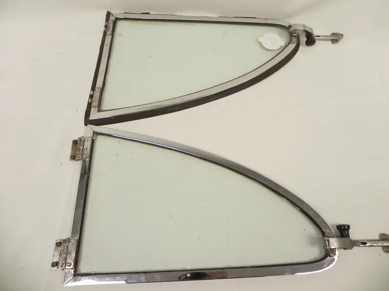 (Used) 356 Sigla Rear Quarter Window (Pair) - 1950-65 1