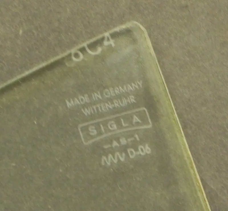 (Used) 356 Sigla Right Rear Quarter Window - 1950-65 2