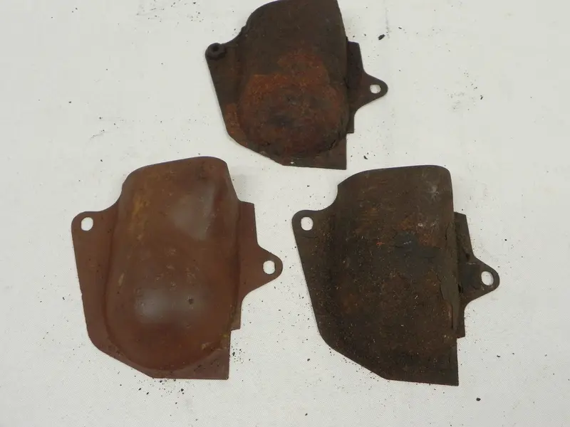 (Used) 356 Under Fuel Pump Cover Plate - 1950-66 1