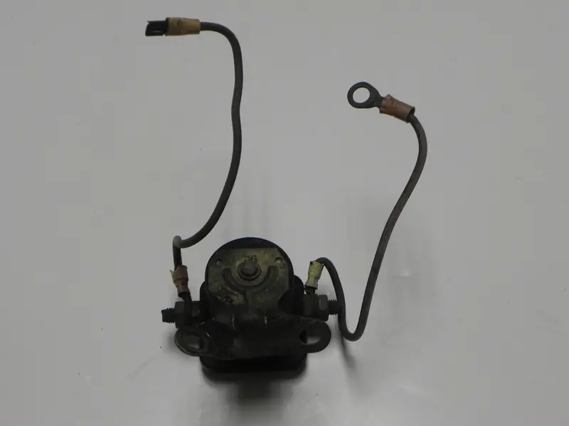 (Used) 6V Solenoid Relay 1