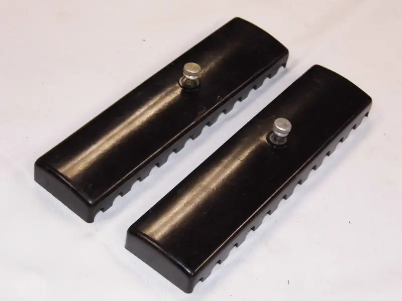 (Used) 911 12 Pole Fuse Box Cover 1965-68 1