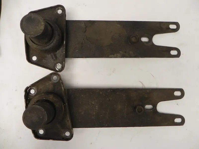 (Used) 911/912/930 Pair Of Rear Torsion Bar Spring Plates - 1969-76 1