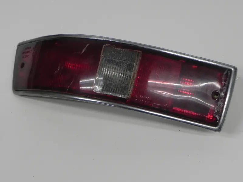 (Used) 911/912 Complete Right Taillight Assembly - 1965-68 2