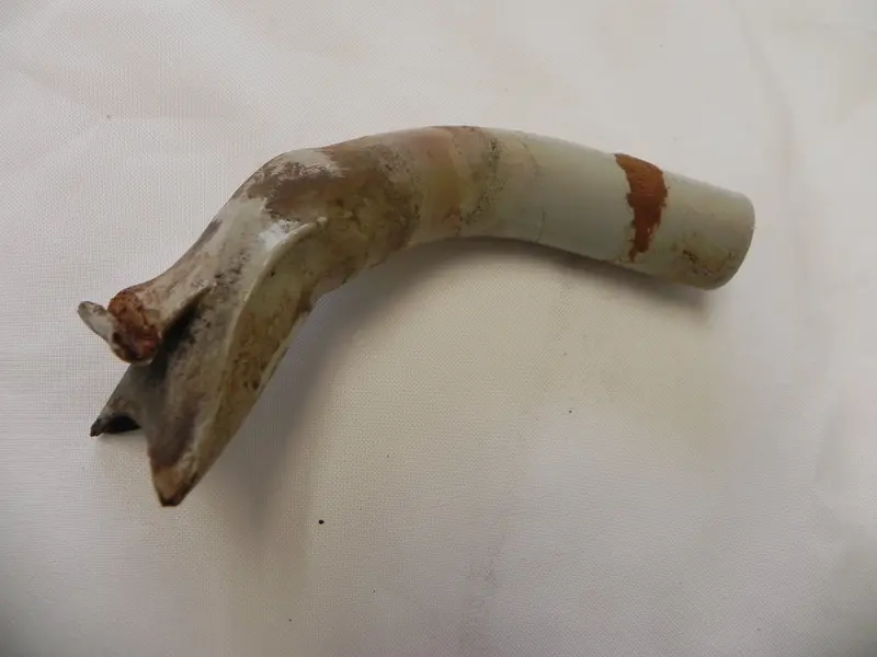 (Used) 911/912 Left Defroster Nozzle - 1965-68 1