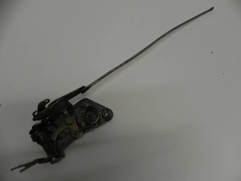 (Used) 911/912 Passenger's Side Door Lock Mechanism - 1974-89 1