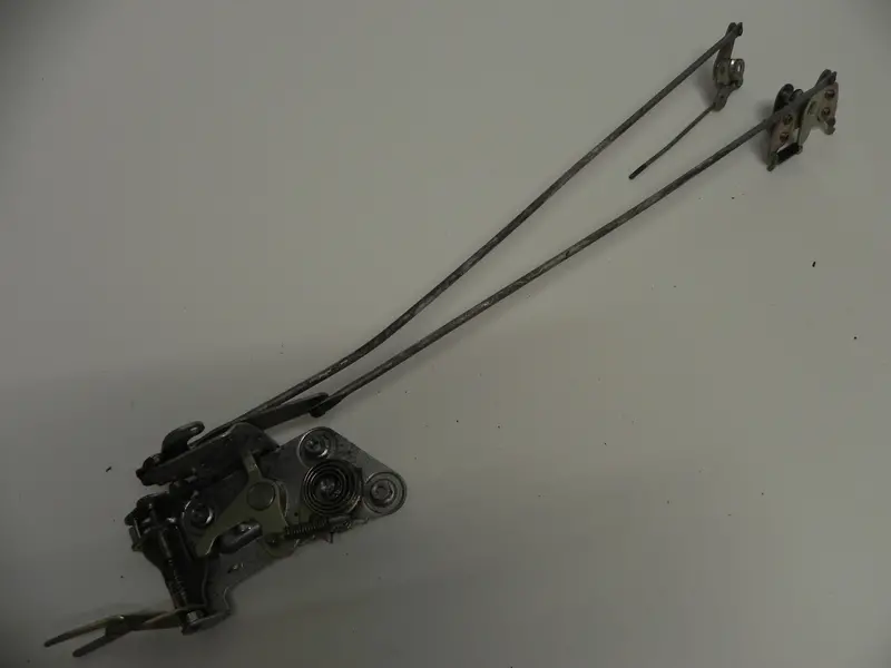 (Used) 911/912 Passenger's Side Door Lock Mechanism - 1974-89 1