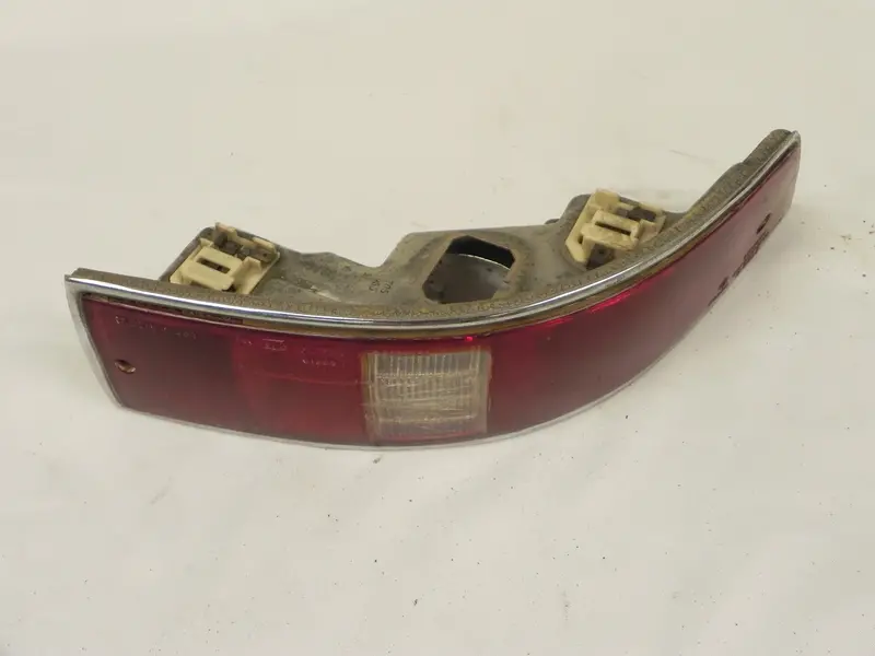 (Used) 911/912 Swb Original Usa Passenger's Side Tail Light - 1965-68 1