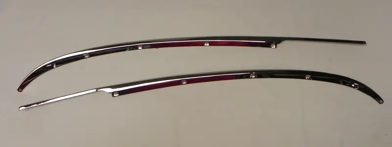 (Used) 911/912 Targa Swb Original Pair Of Rear Quarter Panel Chrome Trim Pieces - 1965-67 1