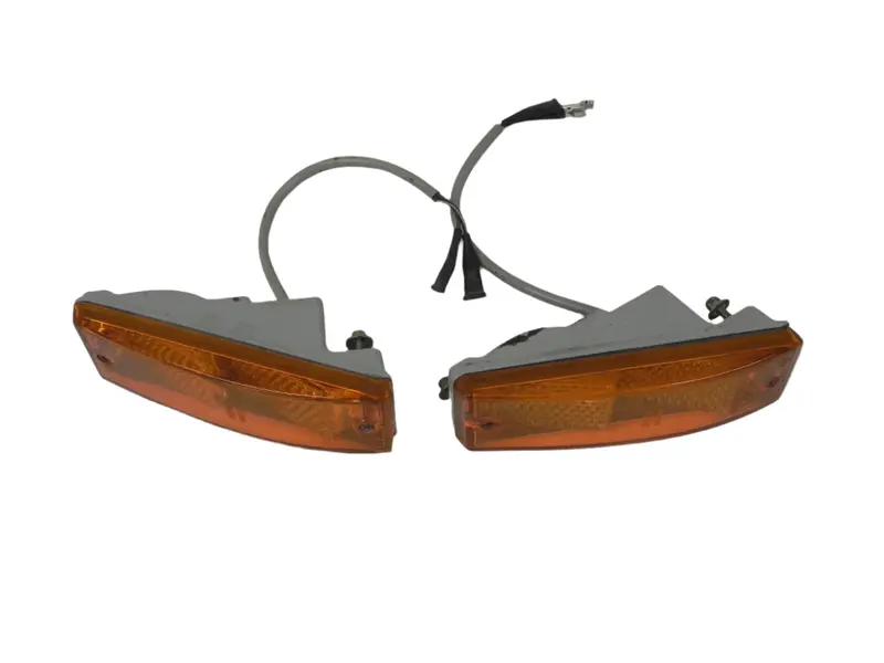 (Used) 911/912E/930 Bosch Pair Of Front Left And Right Side Marker Light - 1974-89 1