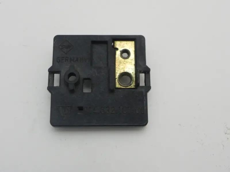 (Used) 911/914/930 Defroster Lever Base - 1970-89 2