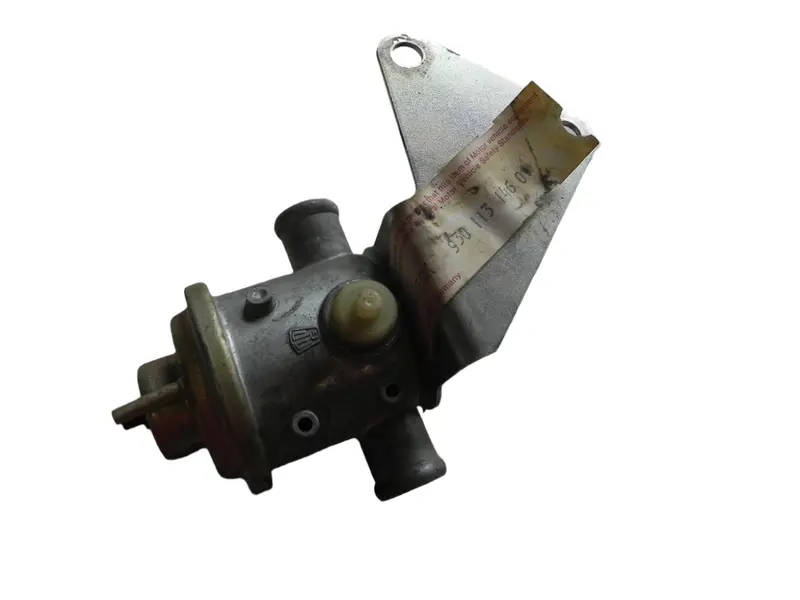 (Used) 911/930/928/965 Air Diverter Valve 1