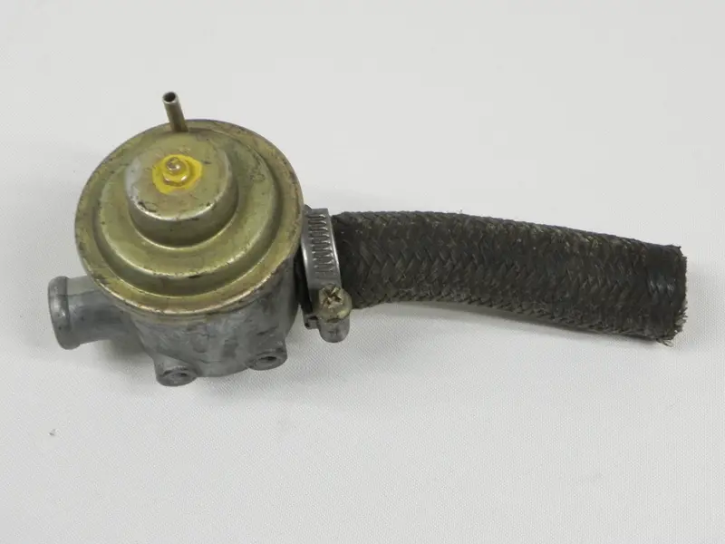(Used) 911/930 Turbo Diverter Valve 1978-89 1