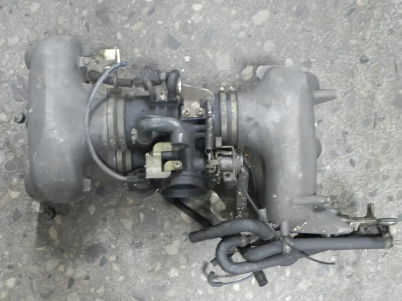 (Used) 911/964 Carrera 3.6L Intake Distributor 1989-92 1