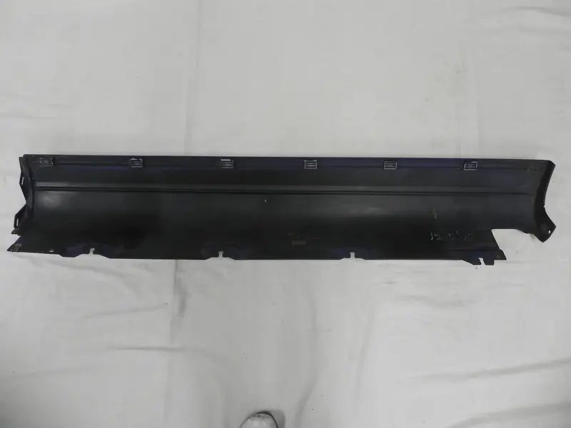 (Used) 911/964 Rocker Panel Sill Cover Left 1989-94 2