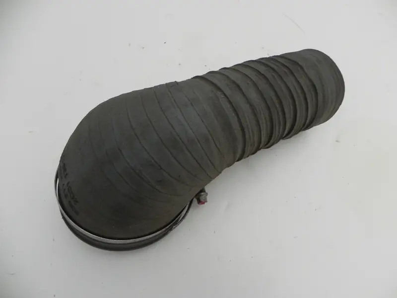 (Used) 911 Additional Blower Hose 1989-94 1