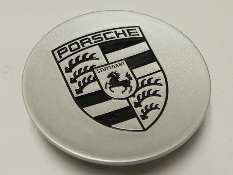 (Used) 911/Boxster/Cayenne/Cayman Concave Center Cap W/ Black Porsche Crest - 1999-14 1