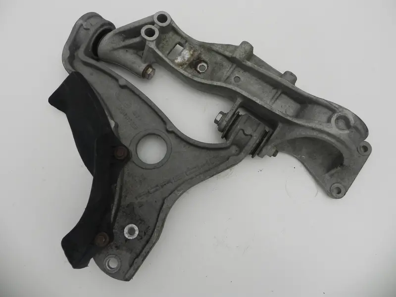 (Used) 911 Carrera 4 Wishbone And Side Member Right 1995-98 1