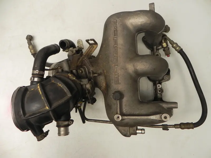(Used) 911 Carrera Left Side 3.2L Intake Distributor - 1984-89 1