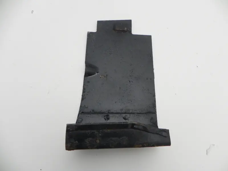 (Used) 911 Engine Baffle Plate 1969-77 1