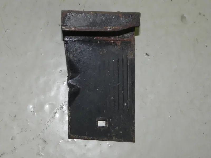 (Used) 911 Engine Cover Baffle Plate 1978-89 1