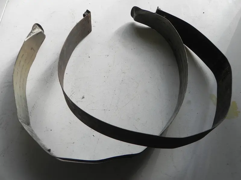 (Used) 911 Fan Housing Strap 1