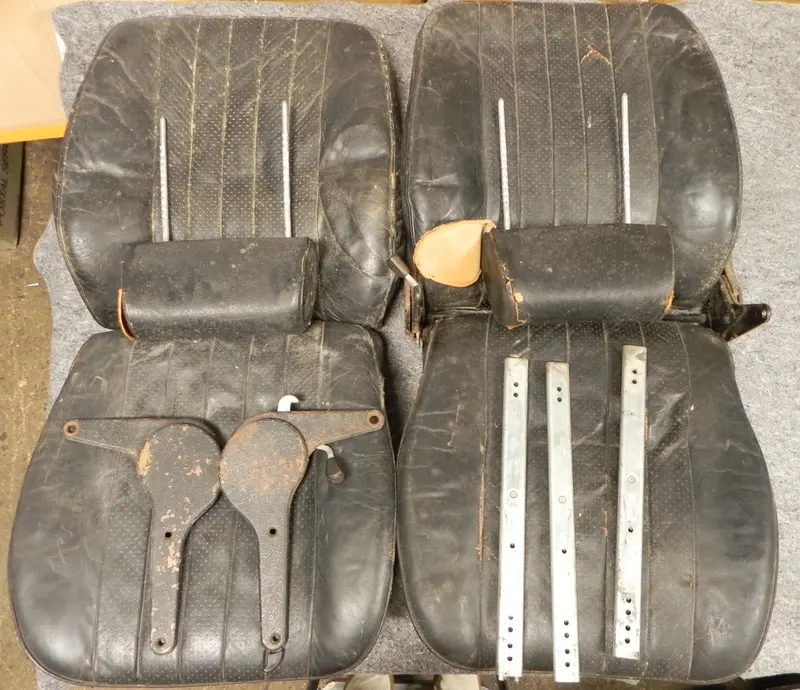 (Used) 911 Front Seats And Headrests Set - 1972-73 1