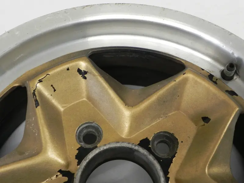 (Used) 911 Light Alloy Wheel 6J X 15 Cookie Cutter Style - 1970-83 2
