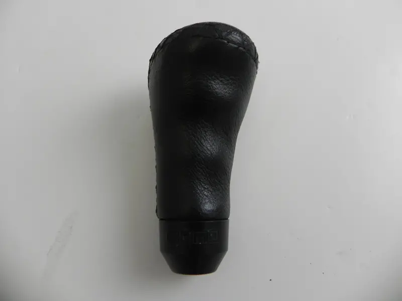 (Used) 911 Momo Leather Shift Knob - 1970-89 1