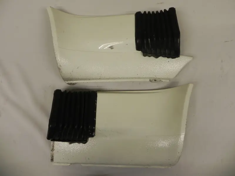 (Used) 911 Pair Of Quarter Panel Extension - 1974-89 1