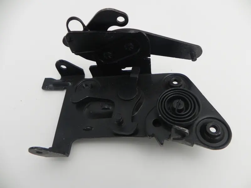(Used) 911 Passenger's Side Door Lock Mechanism - 1965-66 1